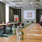 Ibis فندق