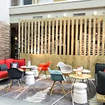 Ibis فندق 3*