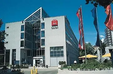 Ibis فندق 3*