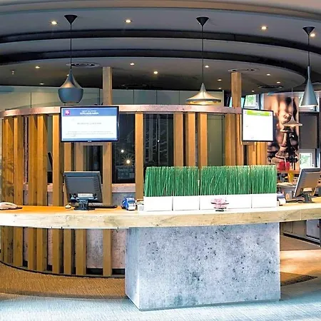 Ibis Hotel 3*