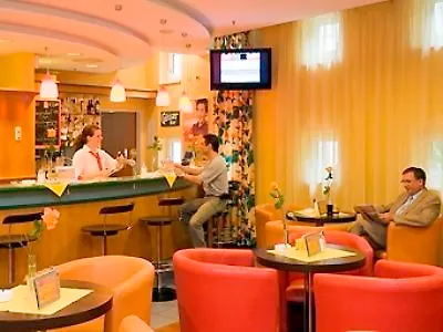 فندق Ibis 3*