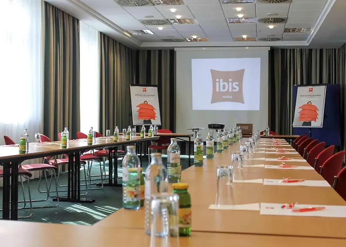 Ibis فندق