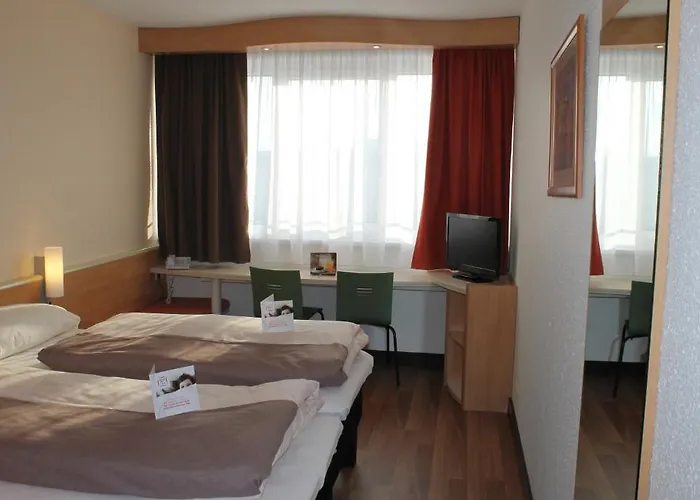 Ibis Otel 3*