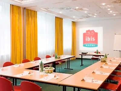 Ibis Hotel 3*